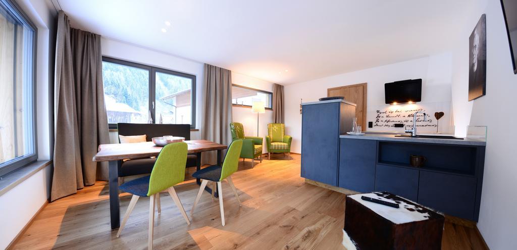 Antonius Natur Apartment - Kinderfreie Unterkunft Lavant المظهر الخارجي الصورة